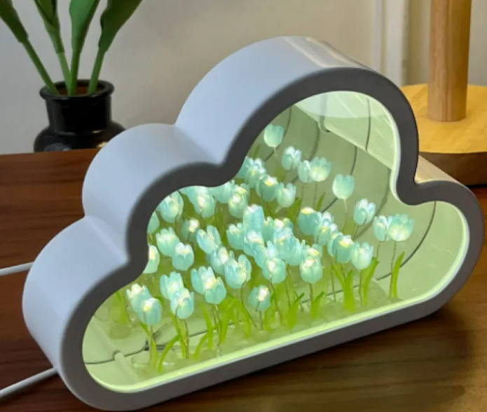 Handgemachter DIY Wolken-Tulpen-Spiegel Kleines Nachtlicht
