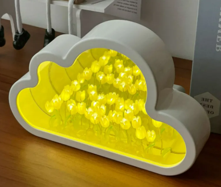 Handgemachter DIY Wolken-Tulpen-Spiegel Kleines Nachtlicht